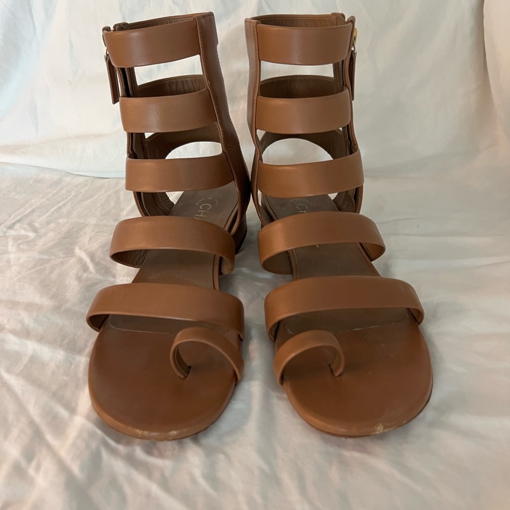 Chanel lambskin gladiator sandals. Sz 39 tan
